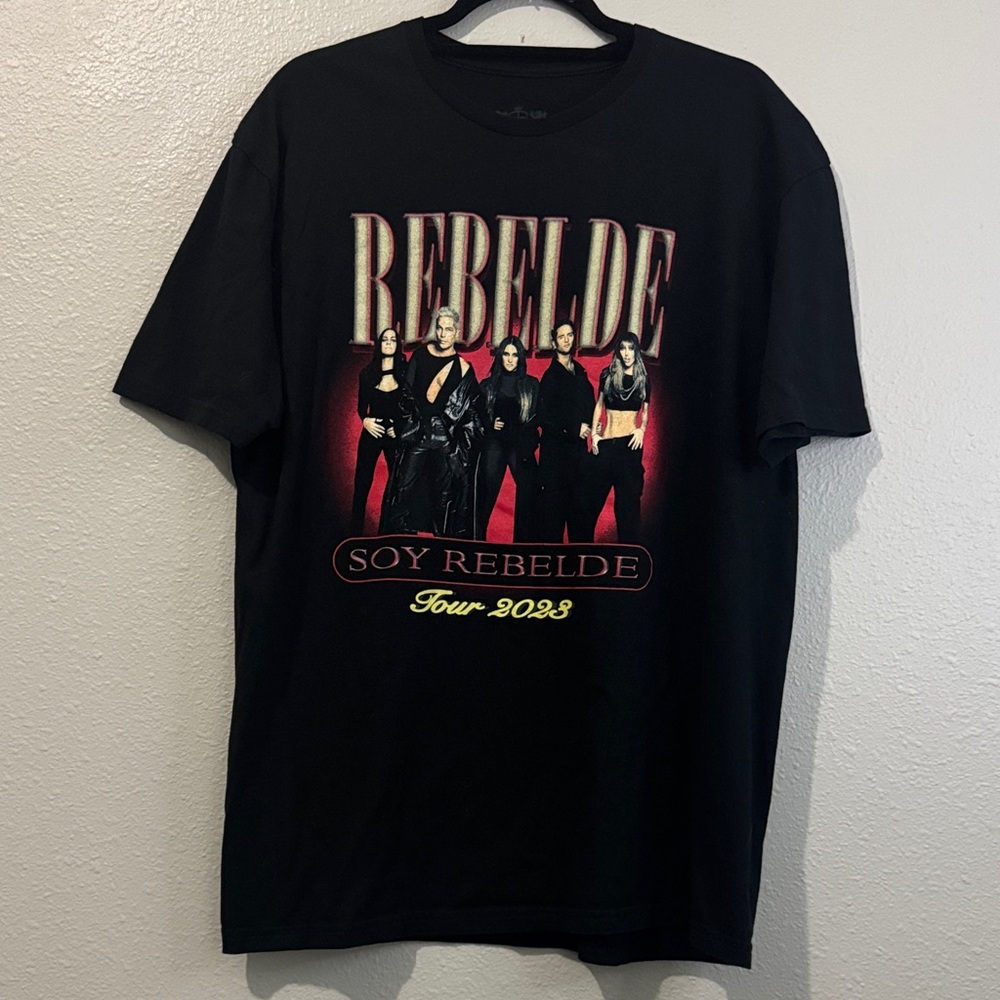 XL RBD SOY REBELDE TOUR CONCERT T-SHIRT
